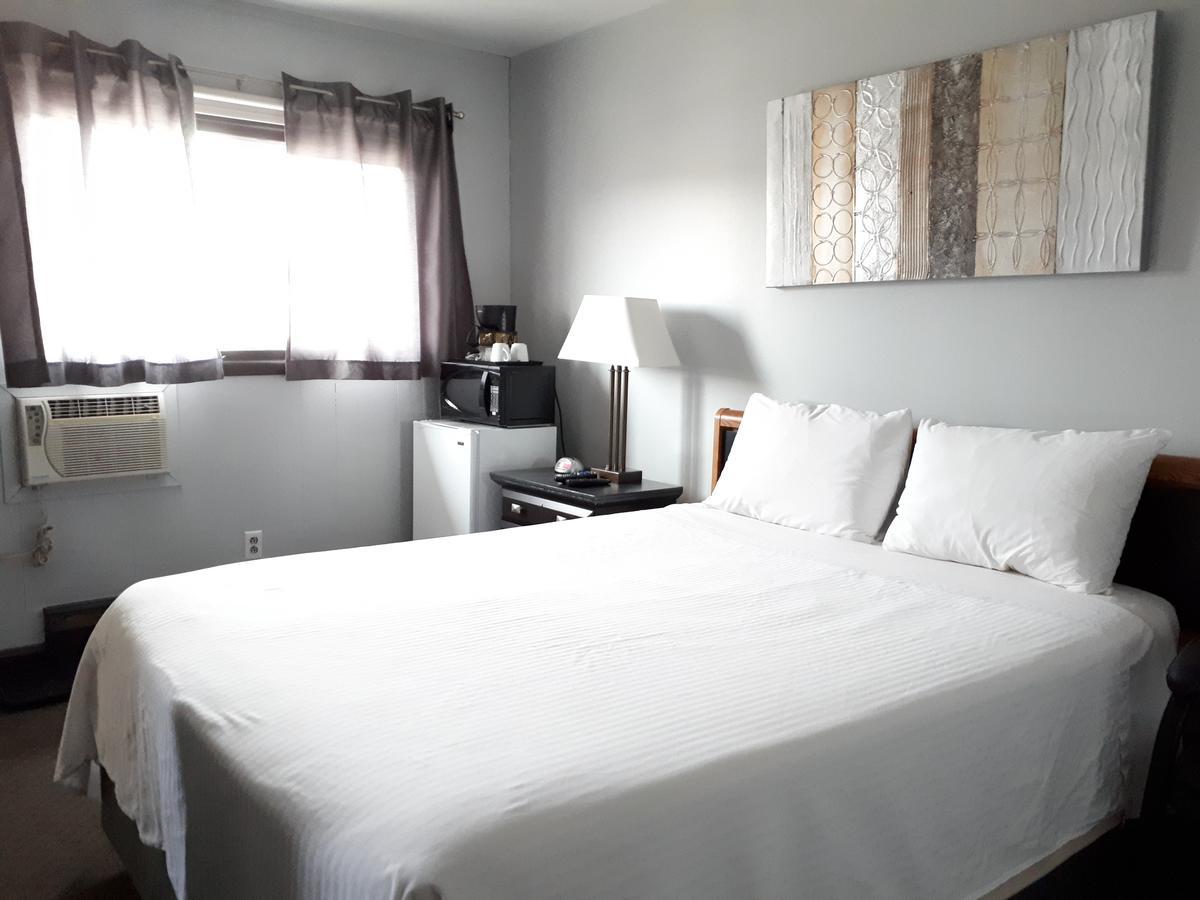 Interlake Motel Ashern 外观 照片