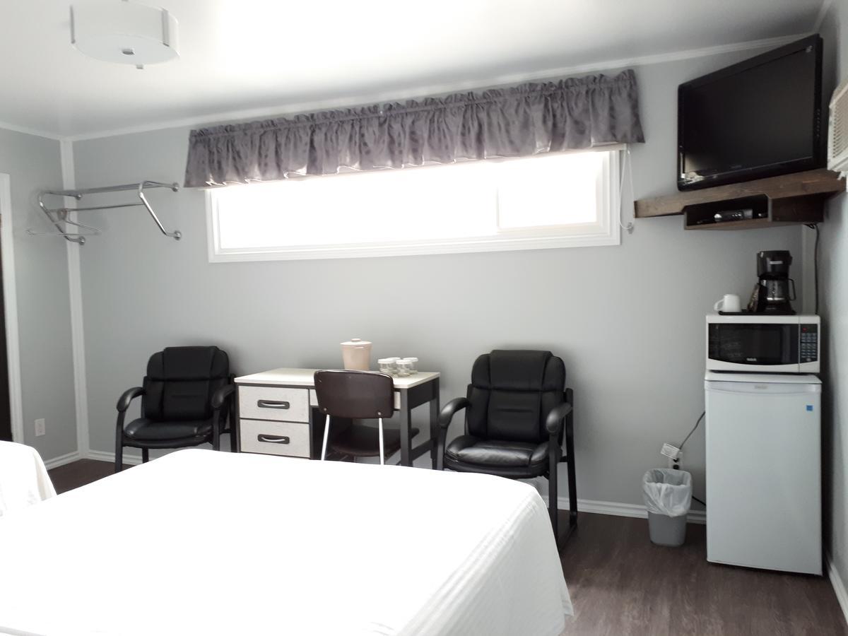 Interlake Motel Ashern 外观 照片