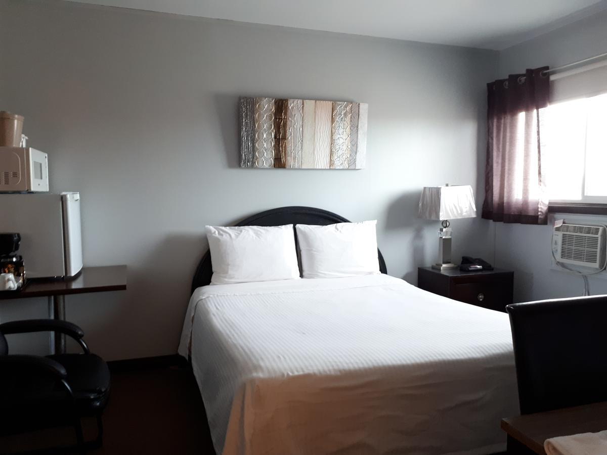 Interlake Motel Ashern 外观 照片